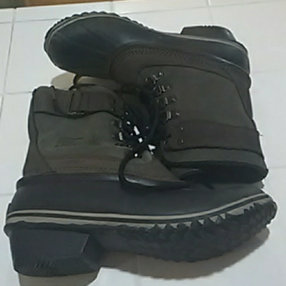 Sorel boot olive green win brown